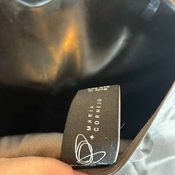 Zero Maria cornejo grey silk shoulder cut out top size 2 quiet luxury capsule - Picture 6 of 8